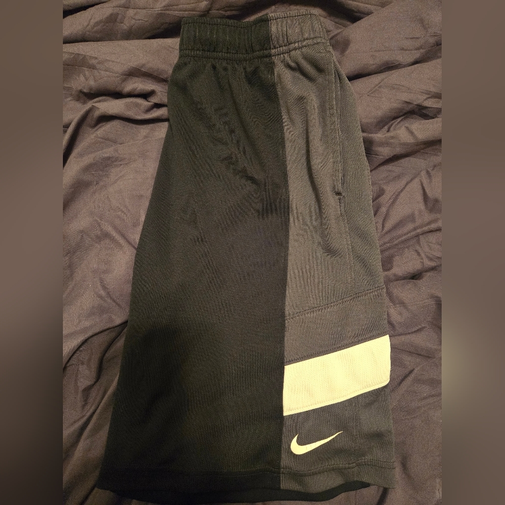 Boys size Large Nike shorts